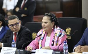 Consuelo Porras oculta la nómina: en 2023 pagó Q2.2 millardos en salarios