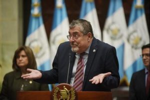 MP advierte a Bernardo Arévalo: ¿quién podrá defender al Presidente?