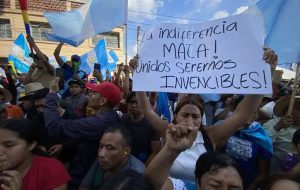 Entre frustrados y esperanzados: grupos resistirán otro intento de golpe